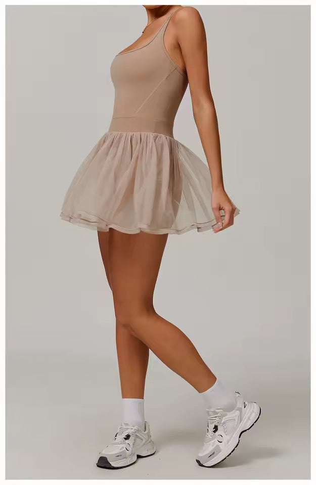Earth Kiss Athletic Dress