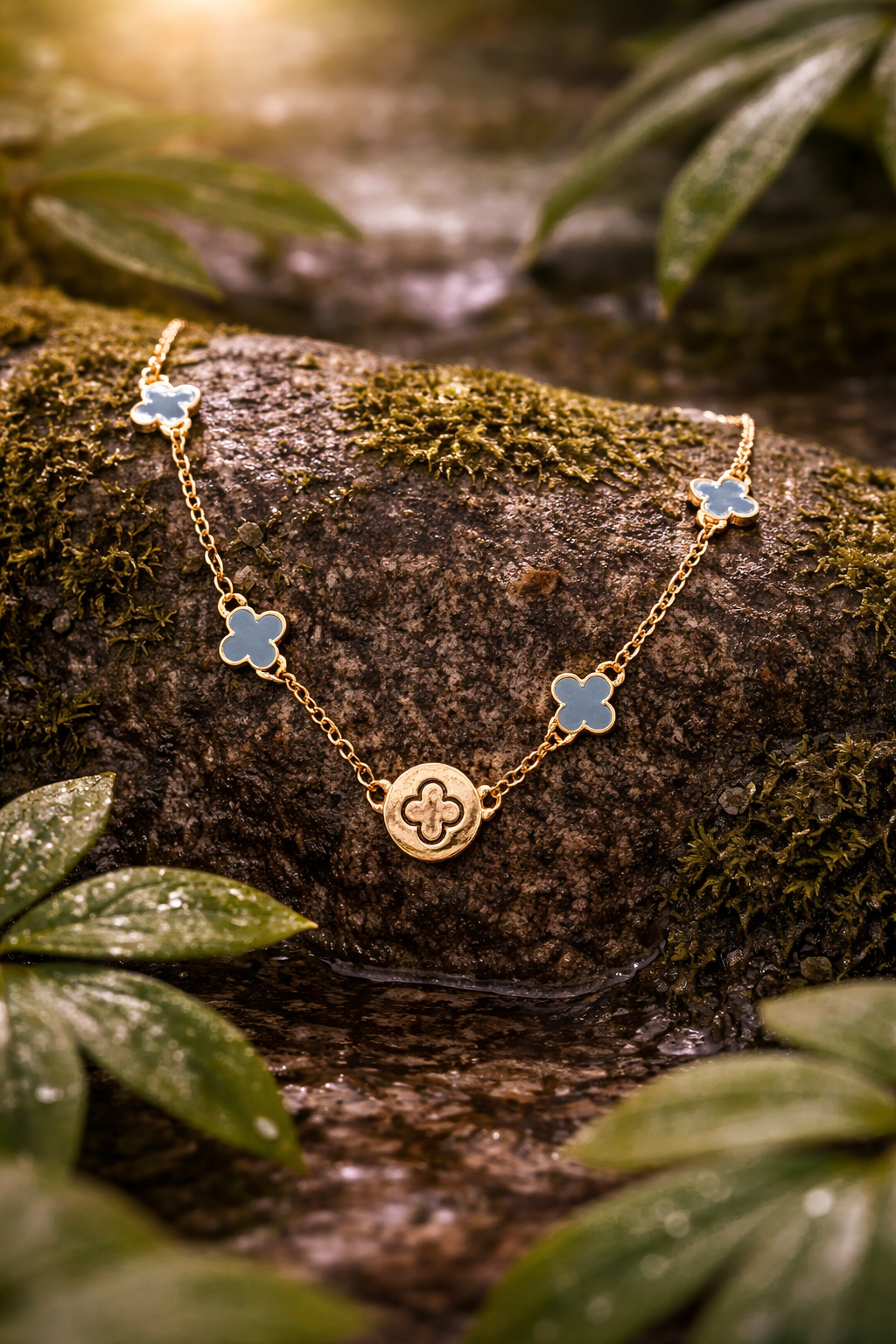 The Pure Earth Clover Necklace