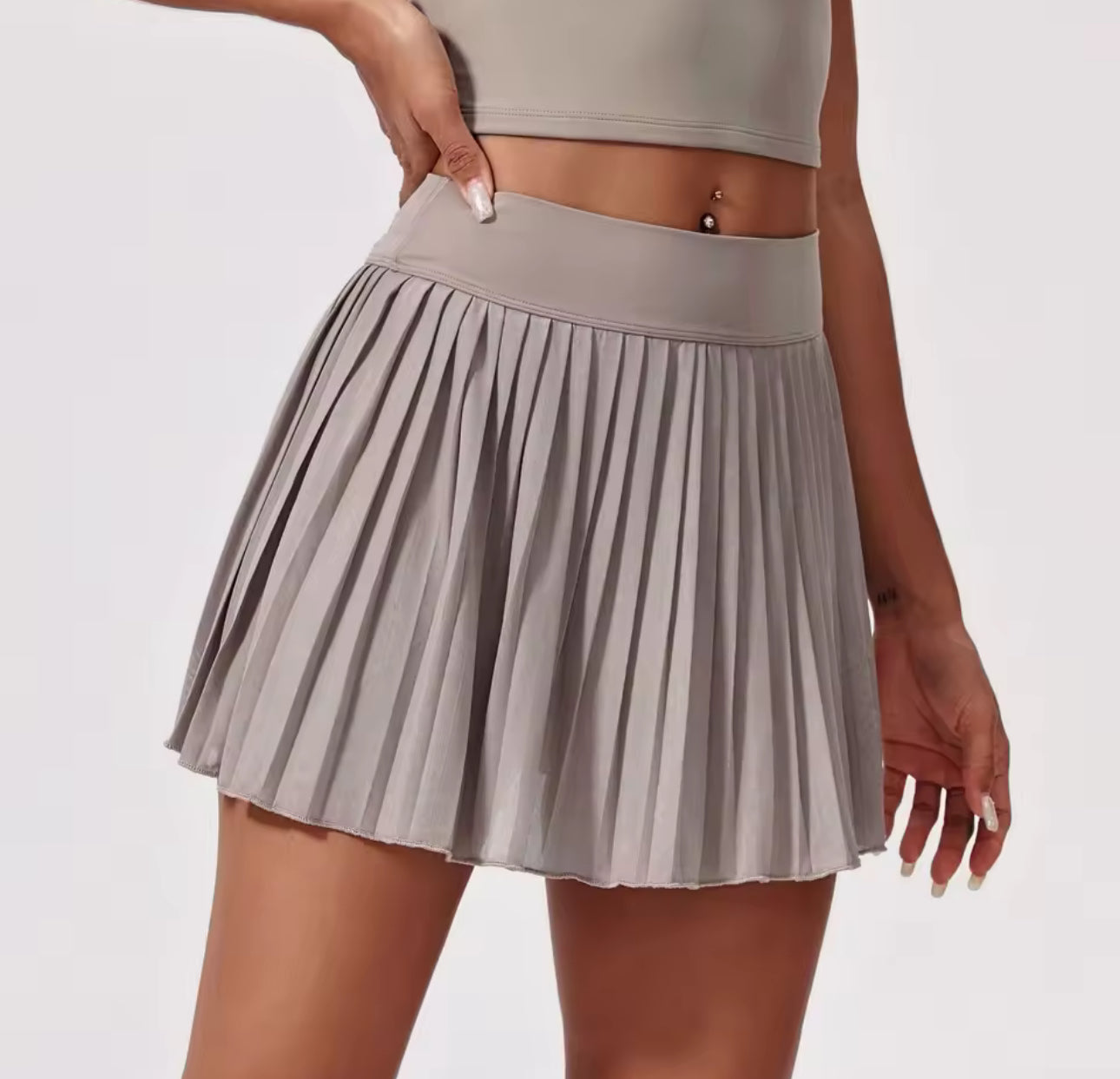 Sunroot Classic Pleated Skirt